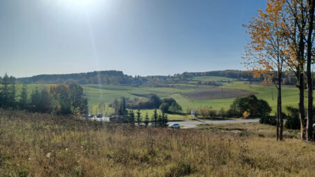 Działka przy drodze asfaltowej