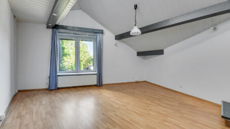 Dom z powierzchnią magazynową