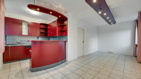 Dom z powierzchnią magazynową