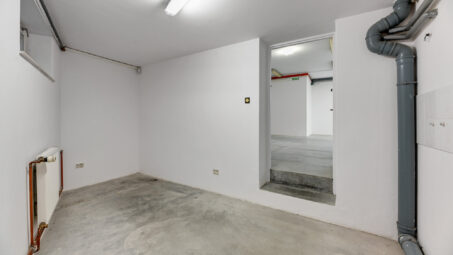 Dom z powierzchnią magazynową