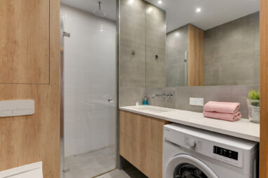 Dwupokojowy apartament z balkonem/ centrum Gdańska