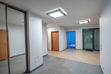 BIURO- wynajem 93 m²- Gdynia ul. Korczaka