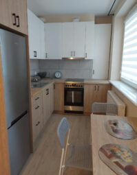 8 lokali na sprzedaż w budynku/inwestycja/Gdynia