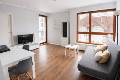 2 pokoje | Garnizon | Miejsce w hali garażowej