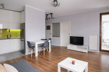 2 pokoje | Garnizon | Miejsce w hali garażowej