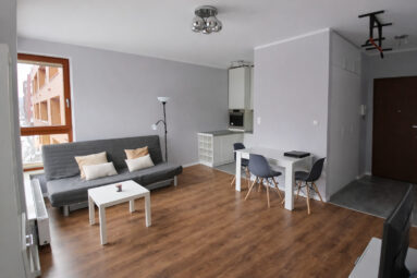 2 pokoje | Garnizon | Miejsce w hali garażowej