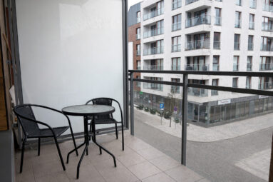 2 pokoje | Garnizon | Miejsce w hali garażowej