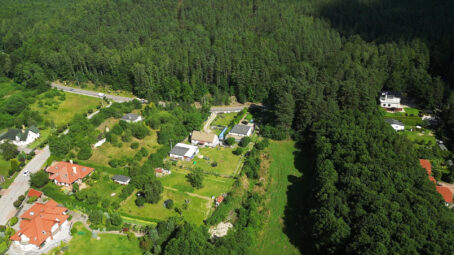 Duża działka budowlana pod lasem | Rumia