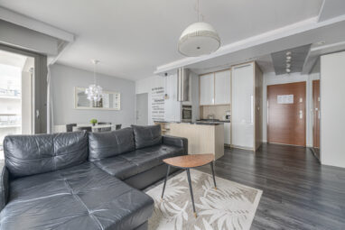 Apartament w inwestycji z basenem