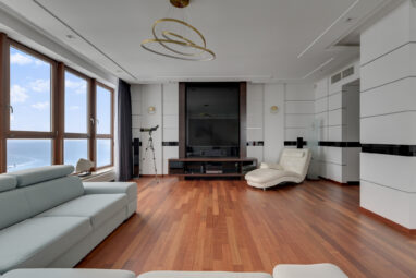 26 p. Sea Towers, widok na morze, po remoncie.