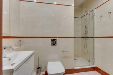 26 p. Sea Towers, widok na morze, po remoncie.