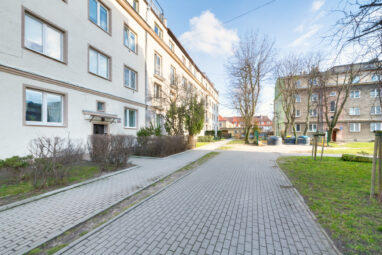 Dwupiętrowe mieszkanie z tarasem- aż 5 pokoi