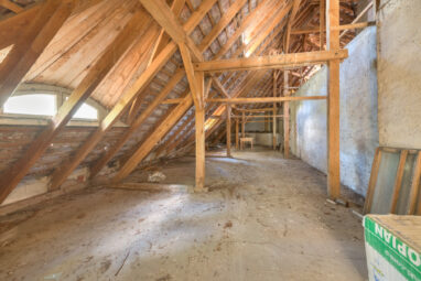 Nieruchomość pod  usługi zdrowotne, szpital