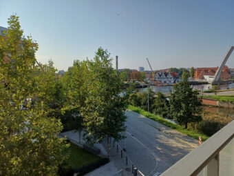 Przestronny apartament z widokiem na Motławę