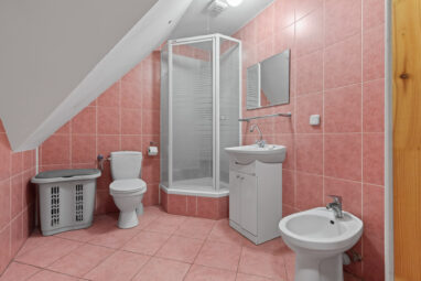 Urokliwy dom z potencjałem – Konstancin-Jeziorna