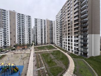 Dwupokojowego mieszkania na nowoczesnym osiedlu