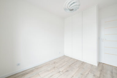 3pokojowe z widokiem na Port, długi termin