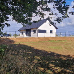 Nowoczesny dom 100 m² na dużej działce 1000 m²