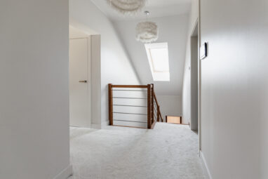 Cudny dom dla rodziny nad jeziorem, cisza i spokój