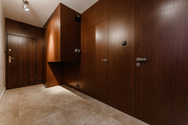 Cudny dom dla rodziny nad jeziorem, cisza i spokój