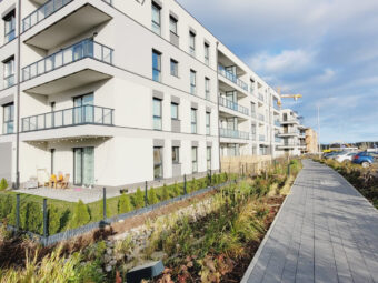 Wykończone pod klucz, miejsce w hali, komórka