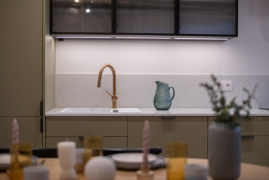 Wykończone pod klucz, miejsce w hali, komórka