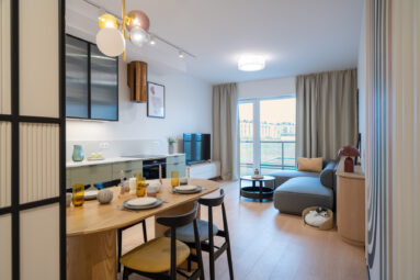 Wykończone pod klucz, miejsce w hali, komórka