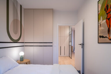 Wykończone pod klucz, miejsce w hali, komórka