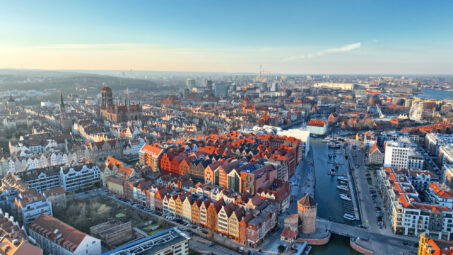 Granaria- lokal pod restaurację od strony rzeki