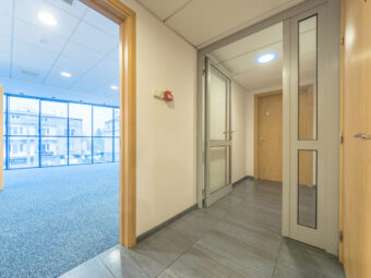 Lokal z windą i ochroną – Gdynia Orłowo