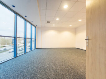 Lokal z windą i ochroną – Gdynia Orłowo