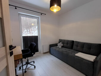 Mieszkanie z ogródkiem w spokojnej okolicy