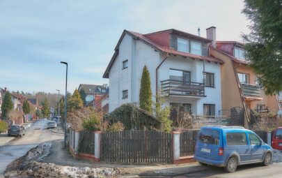 Dom przy lesie | 255,64 m² | Ogród i taras