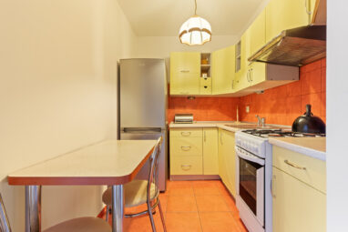 Kawalerka Metro Służew, Mokotów