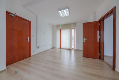 Do wynajmu przestronny lokal | Gdynia Chylonia