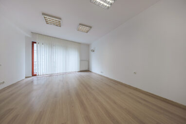 Do wynajmu przestronny lokal | Gdynia Chylonia