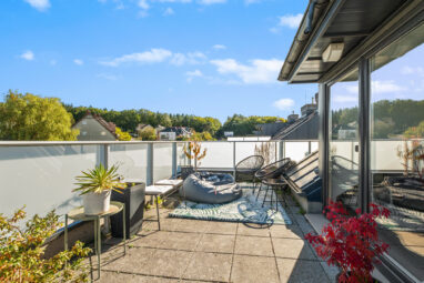 Dwupoziomowy apartament z 2 tarasami