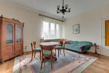 Orłowo | Dom w kameralnej części dzielnicy | Morze