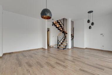 Dom w zabudowie szeregowej | 175 m² |  Płocka