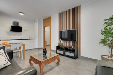 Dwupokojowy apartament z balkonem/ centrum Gdańska