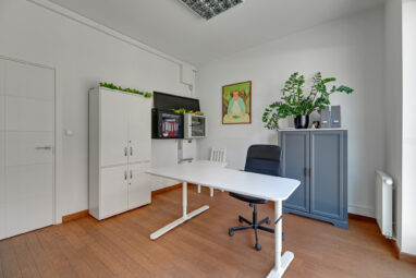 3 pok.|bezpośredni widok na rzekę|1 linia