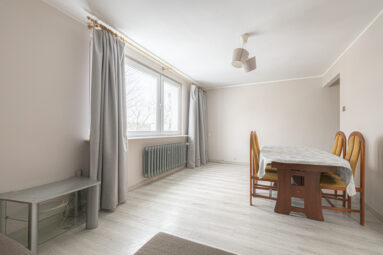 Słoneczne dwa pokoje blisko morza | Świetny układ