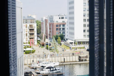 Wyspa Spichrzów|widok na rzekę|2 pok. z loggią