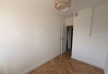 3 pok. po generalnym remoncie z widokiem na park