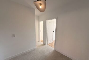 3 pok. po generalnym remoncie z widokiem na park