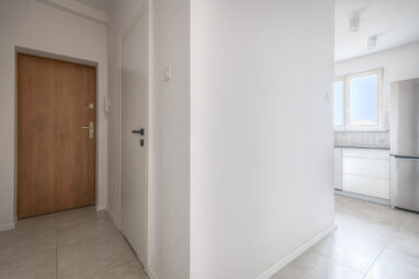 2 pok. po generalnym remoncie na ostatnim piętrze