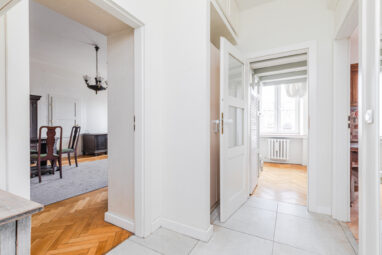 Piękne, wysokie, w doskonałej lokalizacji