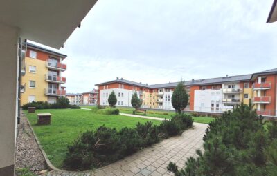 Kawalerka z dużym balkonem na sprzedaż