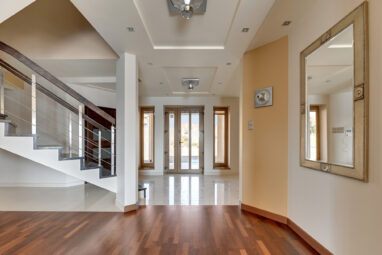 Dom bungalow z jeziorem w tle!