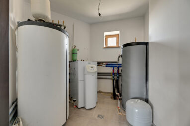 Dom bungalow z jeziorem w tle!